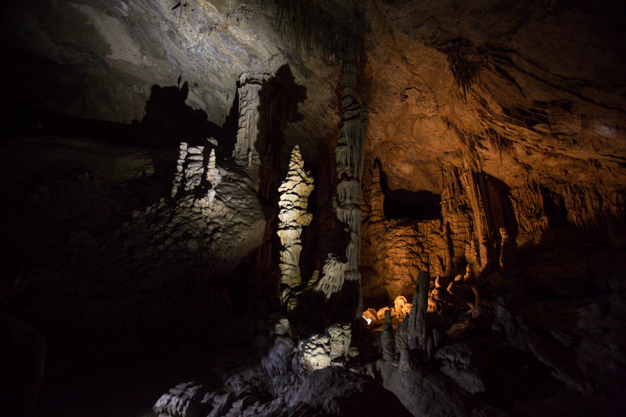 Lewis & Clark Caverns.